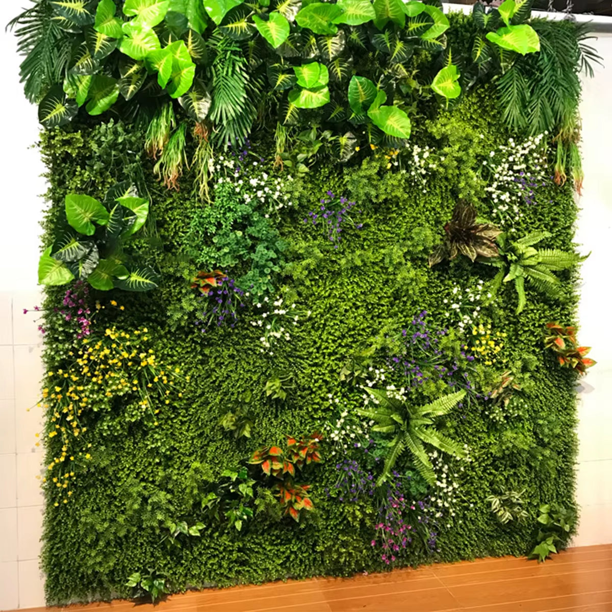 Artificial Plant Wall Reusable Plastic Hanging Grass Backdrop Wall Panel Fake Green Plant Hanging Fencing Decor for Home Garden